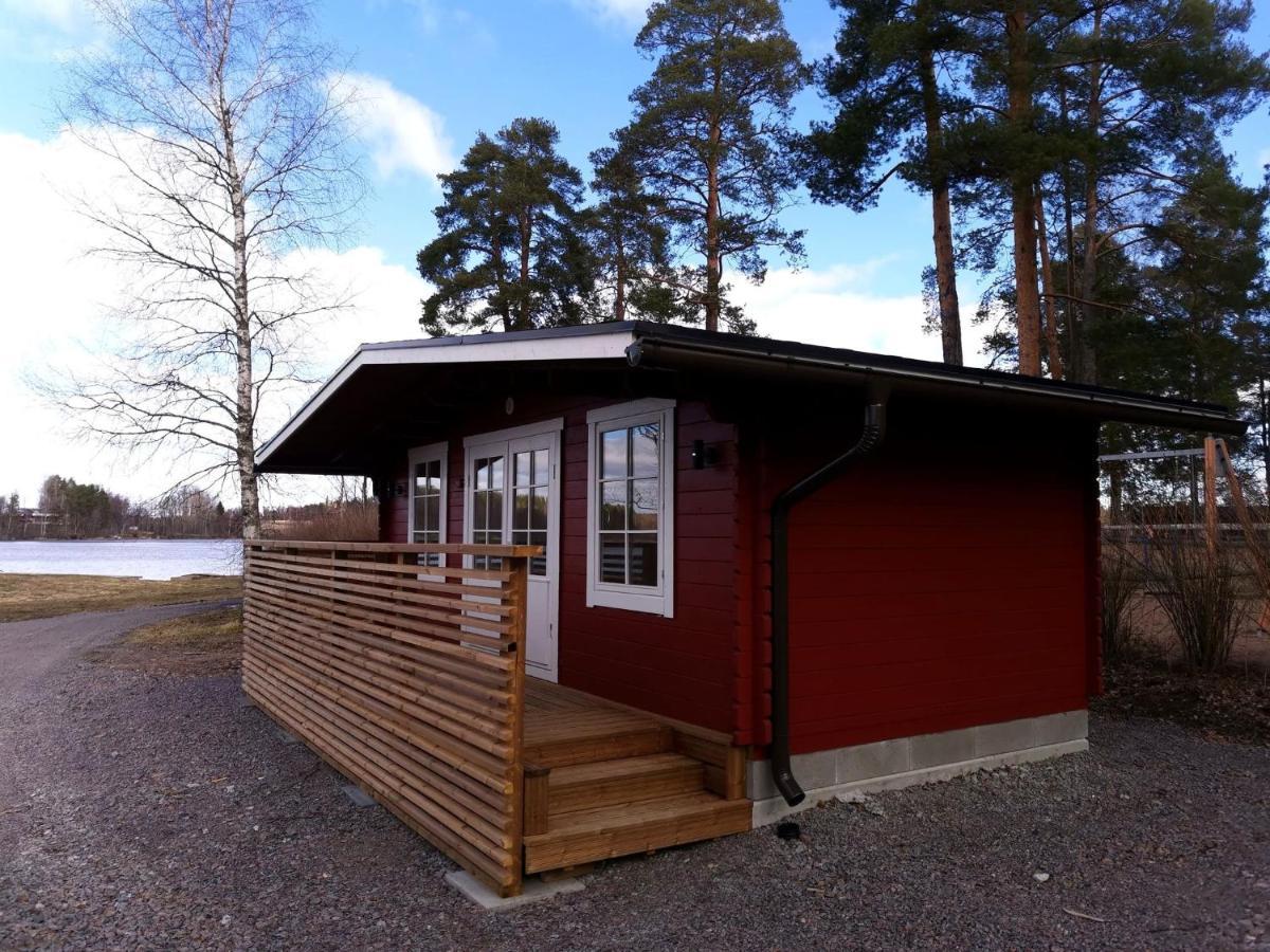 Camping Toivolansaari 伊卡利宁 外观 照片