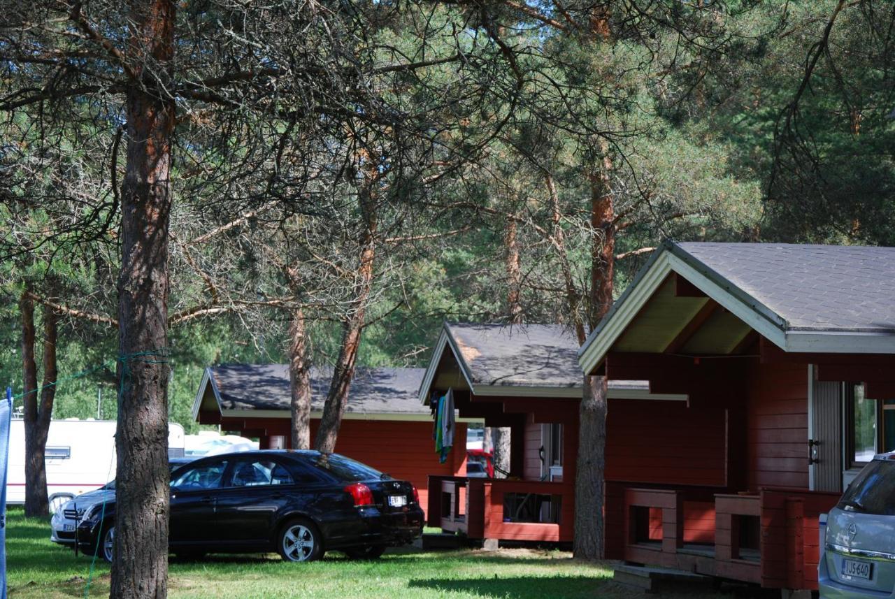 Camping Toivolansaari 伊卡利宁 外观 照片