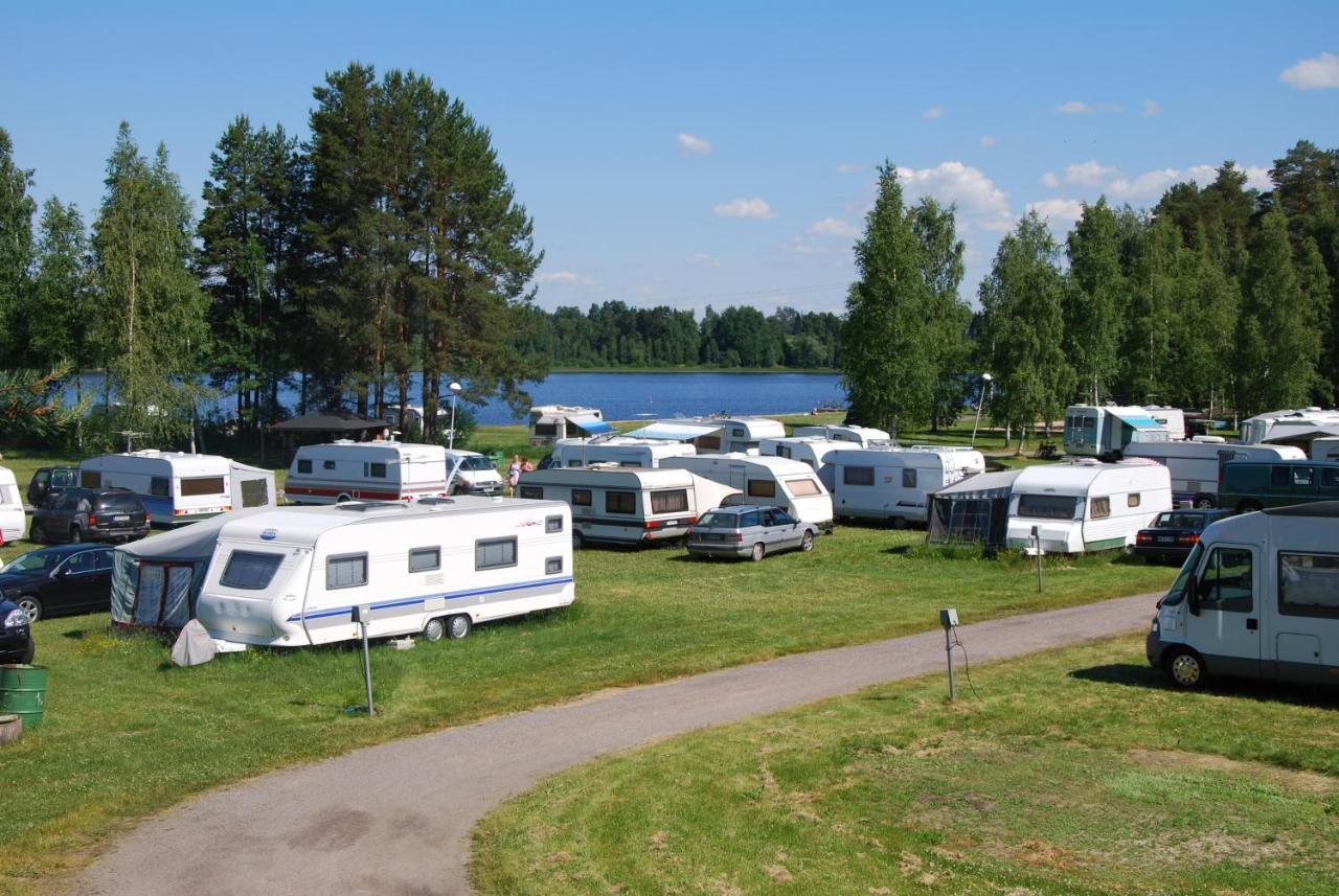 Camping Toivolansaari 伊卡利宁 外观 照片